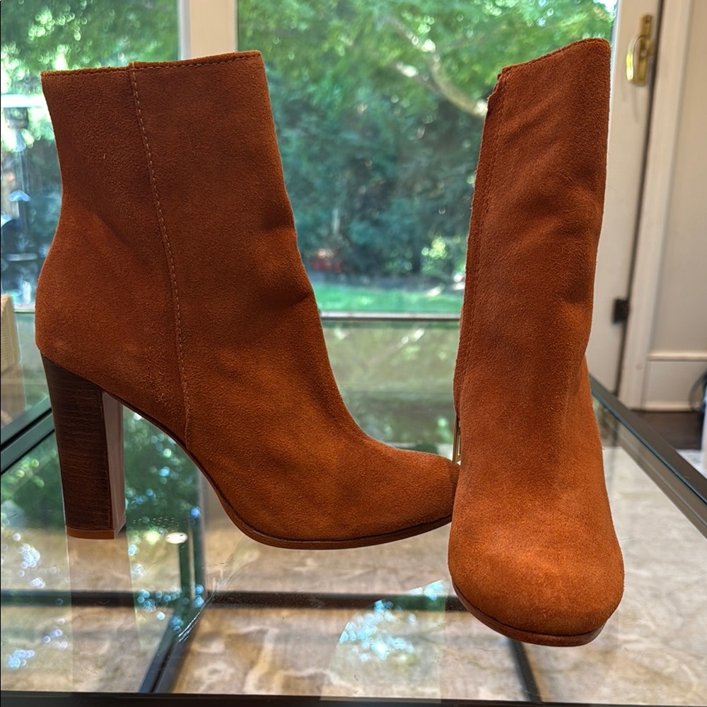 Shultz Light Brown/orangish Suede Ankle Boots size 8.5